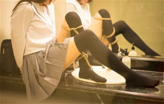 西檬之家ddlg是什么?探索字母圈中的甜蜜支配与臣服关系 一